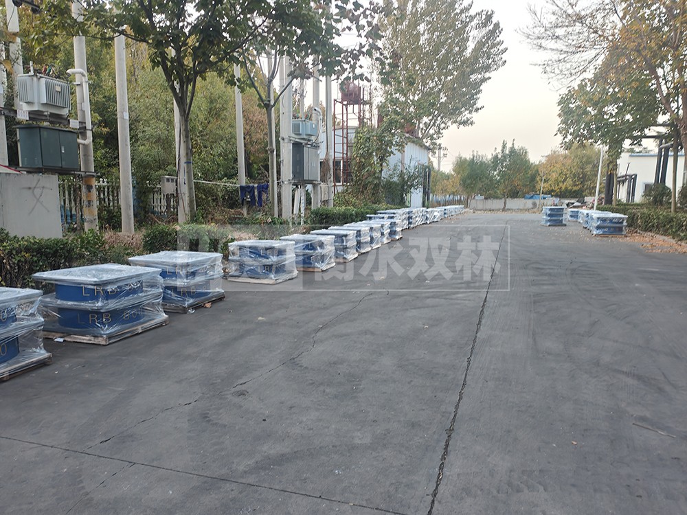 建筑非連續(xù)端鉛芯隔震支座 LRB1500鉛芯隔震支座 LNR橡膠隔震支座什么價格